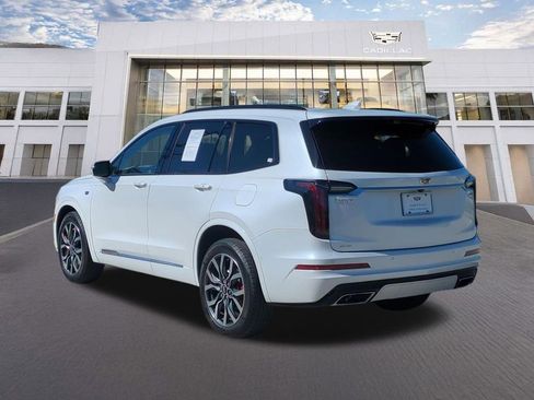 Certified 2023 Cadillac XT6 Sport w/ Platinum Package image 9