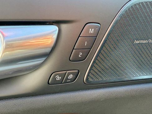 New 2026 Volvo V60 B5 Cross Country Plus w/ Climate Package image 10