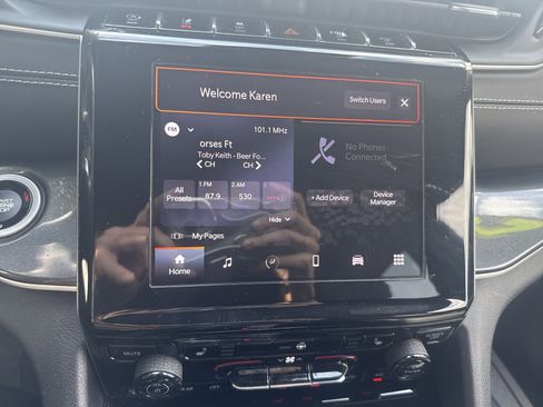 Used 2021 Jeep Grand Cherokee L Laredo image 26