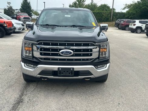 Used 2022 Ford F150 Lariat AWD/4WD image 2