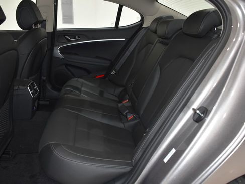New 2026 Genesis G70 2.5T RWD image 22