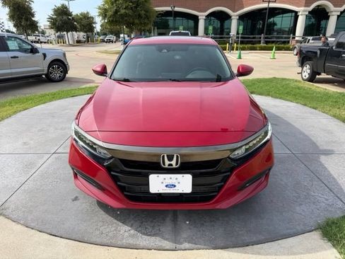 Used 2020 Honda Accord Sport image 2