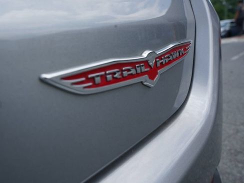 Used 2021 Jeep Compass Trailhawk AWD/4WD image 8