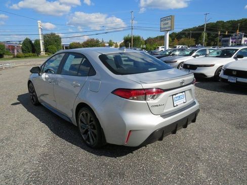 Used 2024 Toyota Corolla SE image 7