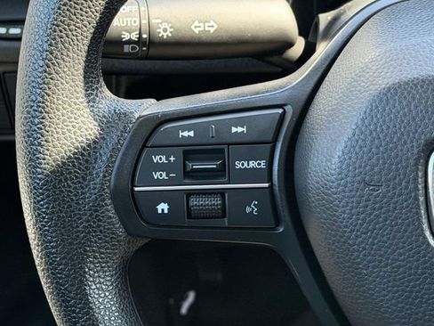 Certified 2025 Honda CR-V LX image 18