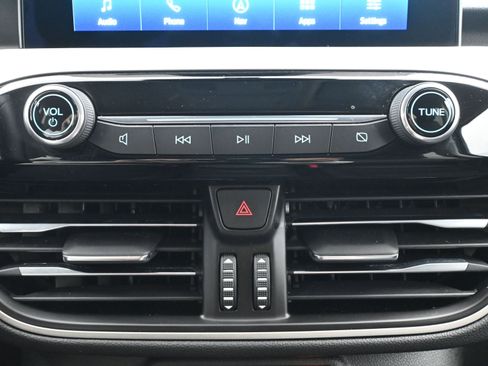 Used 2022 Ford Escape SEL image 17