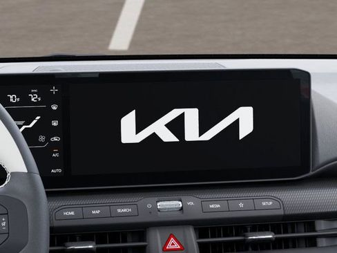 New 2025 Kia K4 GT-Line image 20
