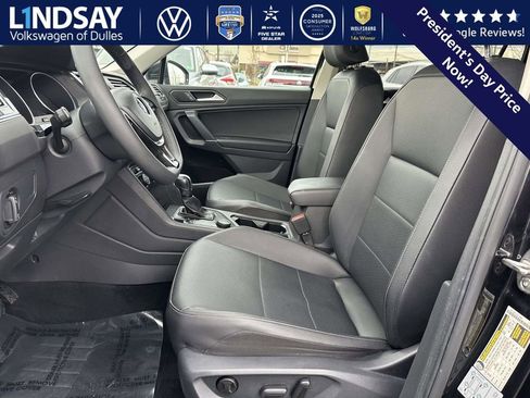 Used 2020 Volkswagen Tiguan SE image 10