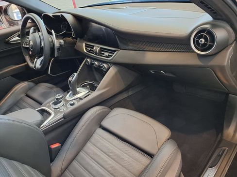 Used 2023 Alfa Romeo Giulia Quadrifoglio w/ Active Assist Plus Package image 8