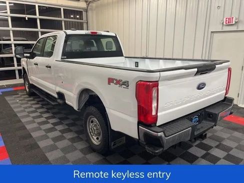Used 2024 Ford F250 XL w/ XL Chrome Package image 6