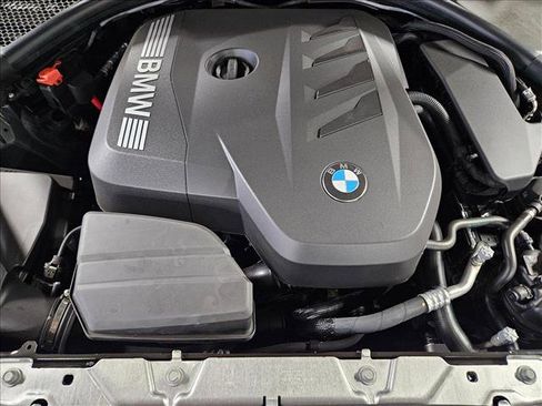Used 2025 BMW 330i Sedan w/ Convenience Package image 16