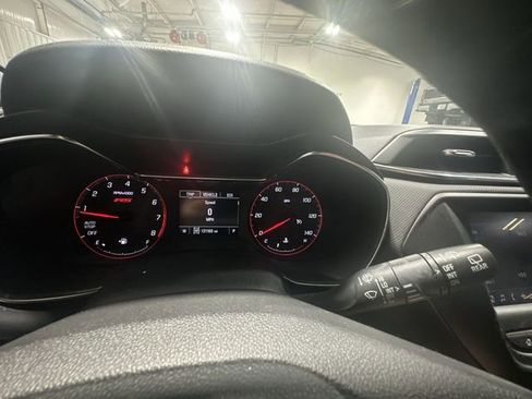 Used 2022 Chevrolet TrailBlazer RS AWD/4WD image 14