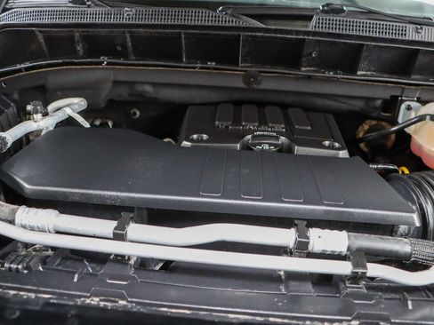Used 2024 Chevrolet Silverado 1500 Custom w/ LPO, Dark Essentials Package AWD/4WD image 31