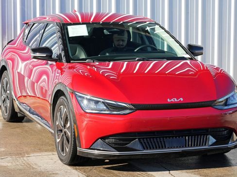 Used 2022 Kia EV6 Wind image 53