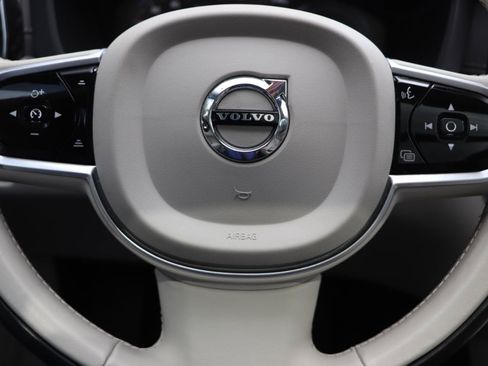 Used 2021 Volvo XC60 T8 Inscription w/ Protection Package Premier AWD/4WD image 18