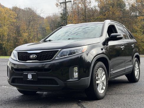Used 2014 Kia Sorento LX image 13