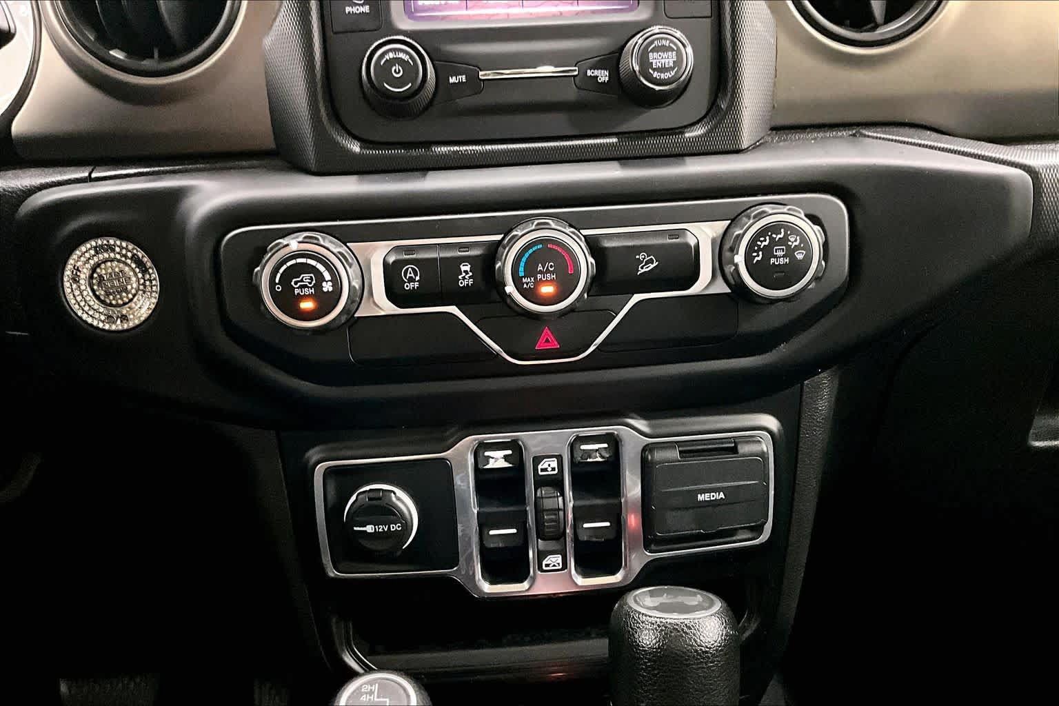 Used 2020 Jeep Wrangler Unlimited Sport S AWD/4WD image 33