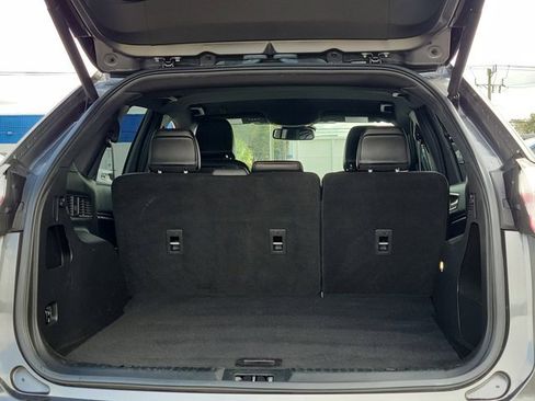 Certified 2023 Ford Edge ST-Line image 11