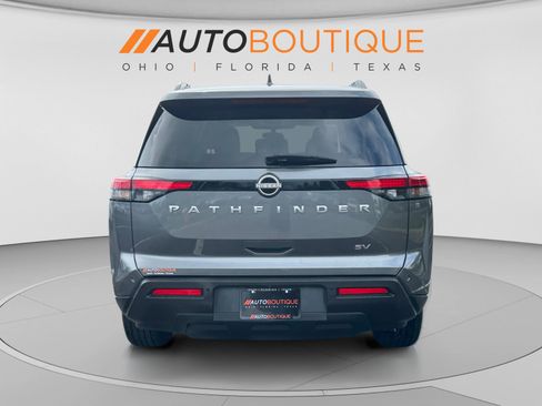 Used 2024 Nissan Pathfinder SV FWD image 4