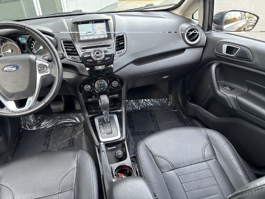 Used 2017 Ford Fiesta Titanium FWD image 22