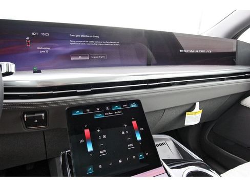 New 2026 Cadillac Escalade IQ Luxury 1 AWD/4WD image 16