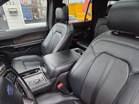 Used 2018 Ford Expedition Max Limited w/ Equipment Group 301A image 18