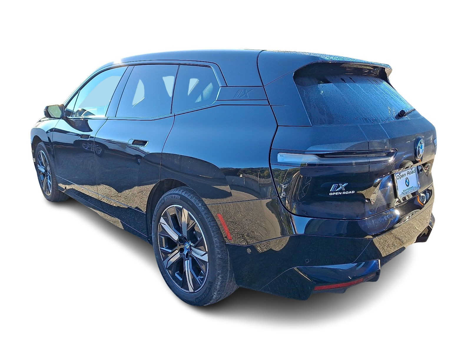 Used 2024 BMW iX xDrive50 w/ Premium Package AWD/4WD image 5