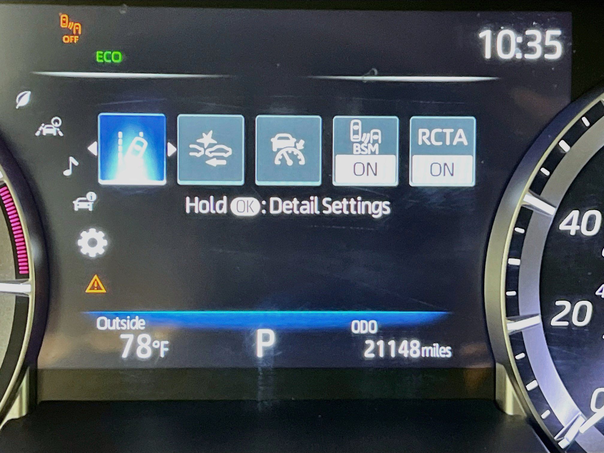 Used 2023 Toyota Highlander XLE FWD image 22