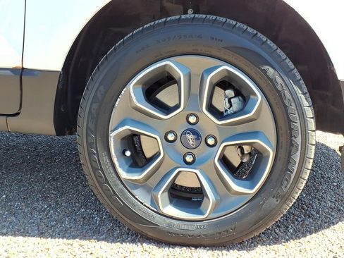 Used 2022 Ford EcoSport S image 10