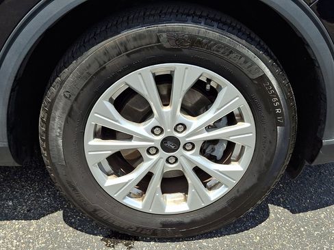 Certified 2023 Ford Escape Active w/ Tech Pack #2 FWD image 8
