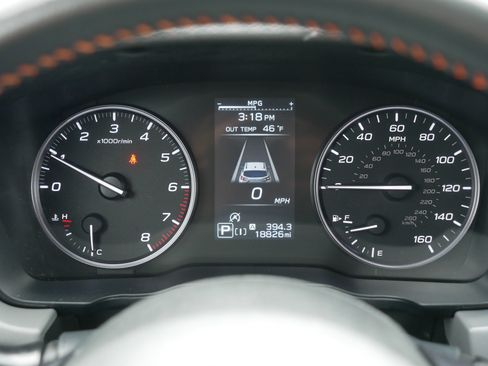 Used 2024 Subaru Crosstrek 2.5i Limited AWD/4WD image 21