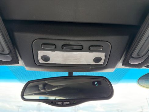 Used 2006 Toyota Solara SLE image 21