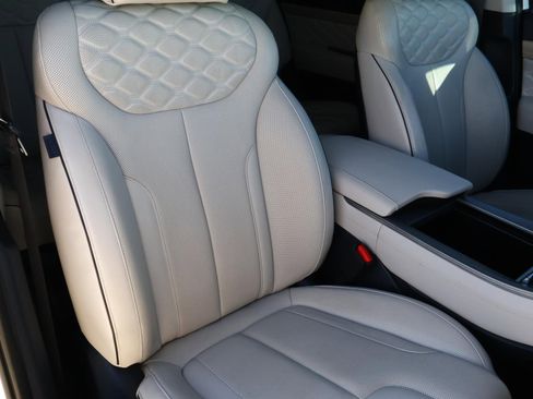 Used 2022 Hyundai Palisade Calligraphy FWD image 19