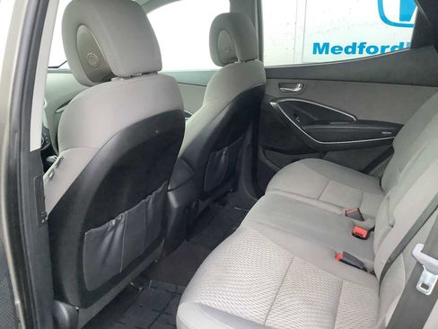 Used 2018 Hyundai Santa Fe Sport FWD image 12