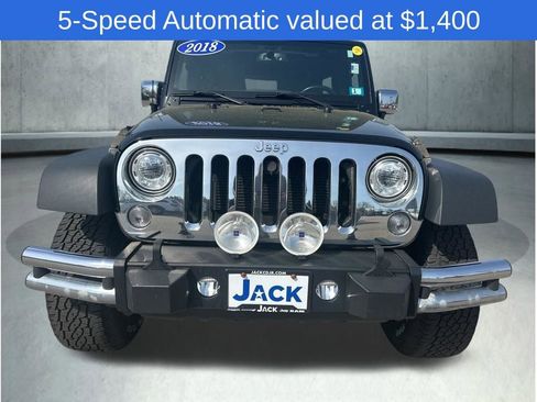 Used 2018 Jeep Wrangler Unlimited Sport S AWD/4WD image 7