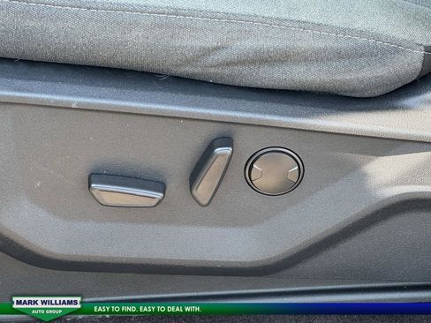 Used 2022 Ford F150 XLT w/ Equipment Group 302A High image 8