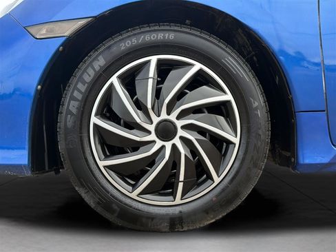 Used 2018 Honda Civic LX image 25