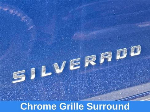 Used 2017 Chevrolet Silverado 1500 LT w/ All Star Edition RWD image 31