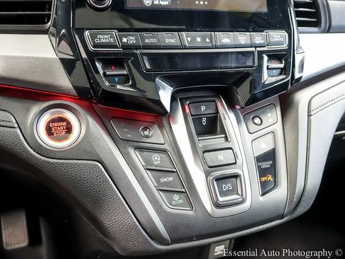 Used 2023 Honda Odyssey Sport image 19