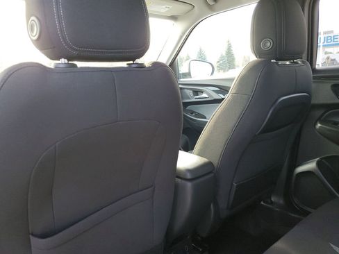 Certified 2023 Chevrolet TrailBlazer LT w/ Convenience Package image 33