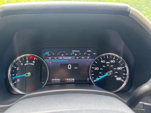 Used 2022 Ford F250 Lariat w/ Chrome Package AWD/4WD image 19