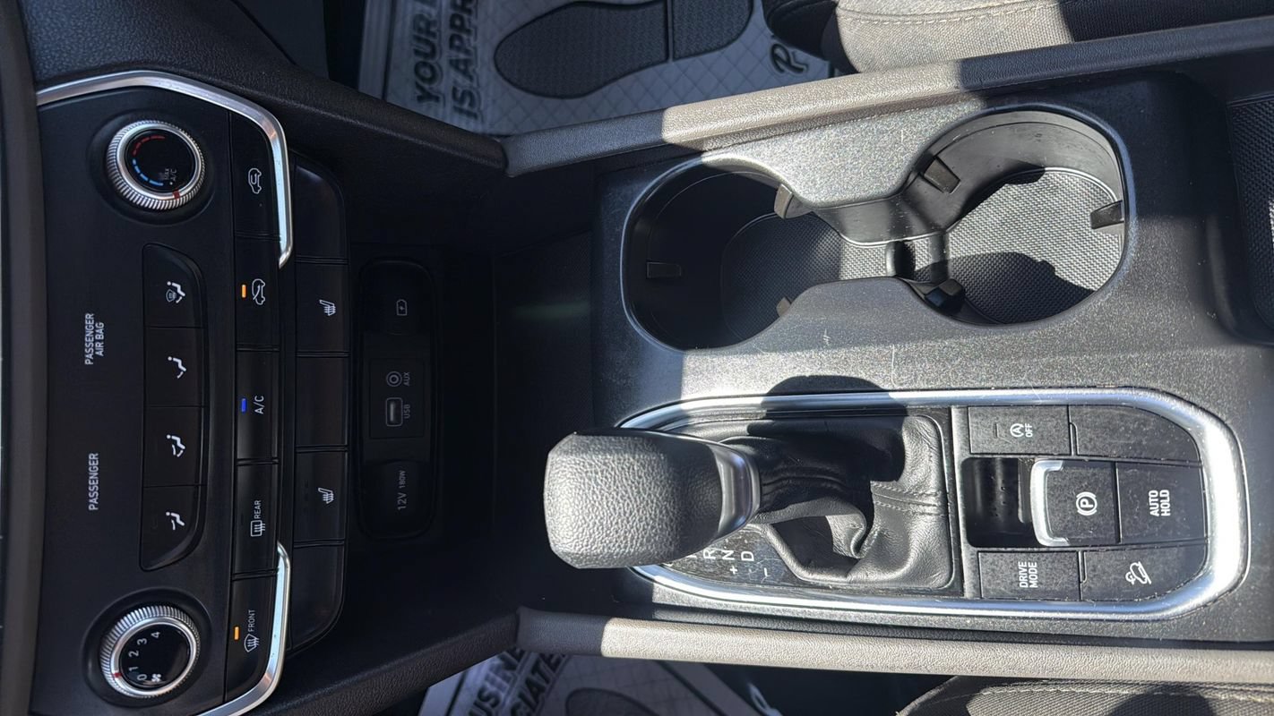 Used 2020 Hyundai Santa Fe SEL AWD/4WD image 15