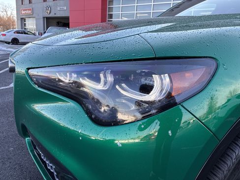 New 2026 Alfa Romeo Stelvio Sprint image 11