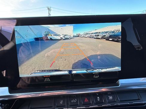 New 2026 GMC Sierra 2500 SLE w/ SLE Value Package; image 15