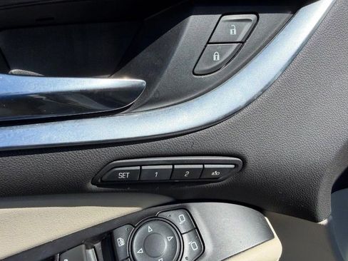 Used 2018 Buick Enclave Premium FWD image 20