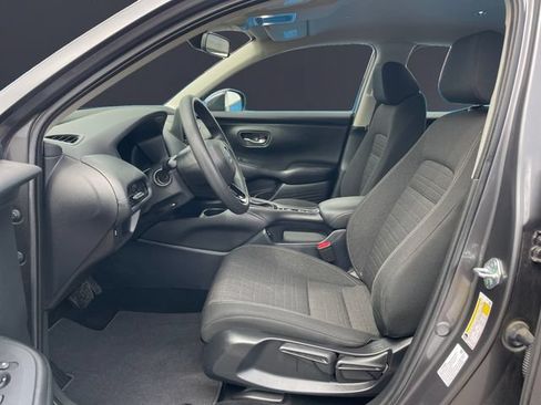 Certified 2024 Honda HR-V LX image 9