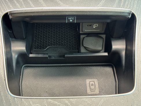Used 2021 Mercedes-Benz E 63 AMG S image 35