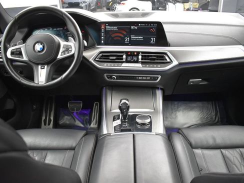 Used 2021 BMW X5 M50i AWD/4WD image 14