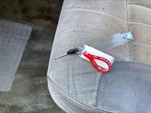 Used 1995 Dodge Ram 1500 Truck 2WD Regular Cab image 10