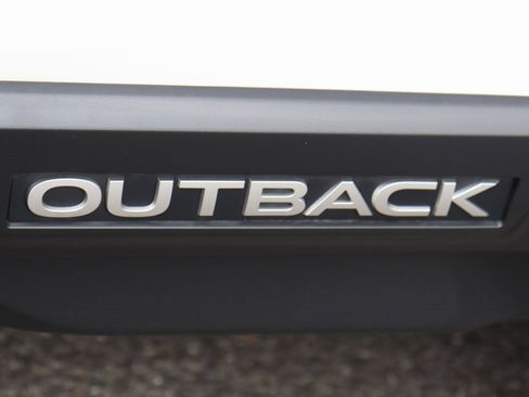 Used 2023 Subaru Outback Premium image 38